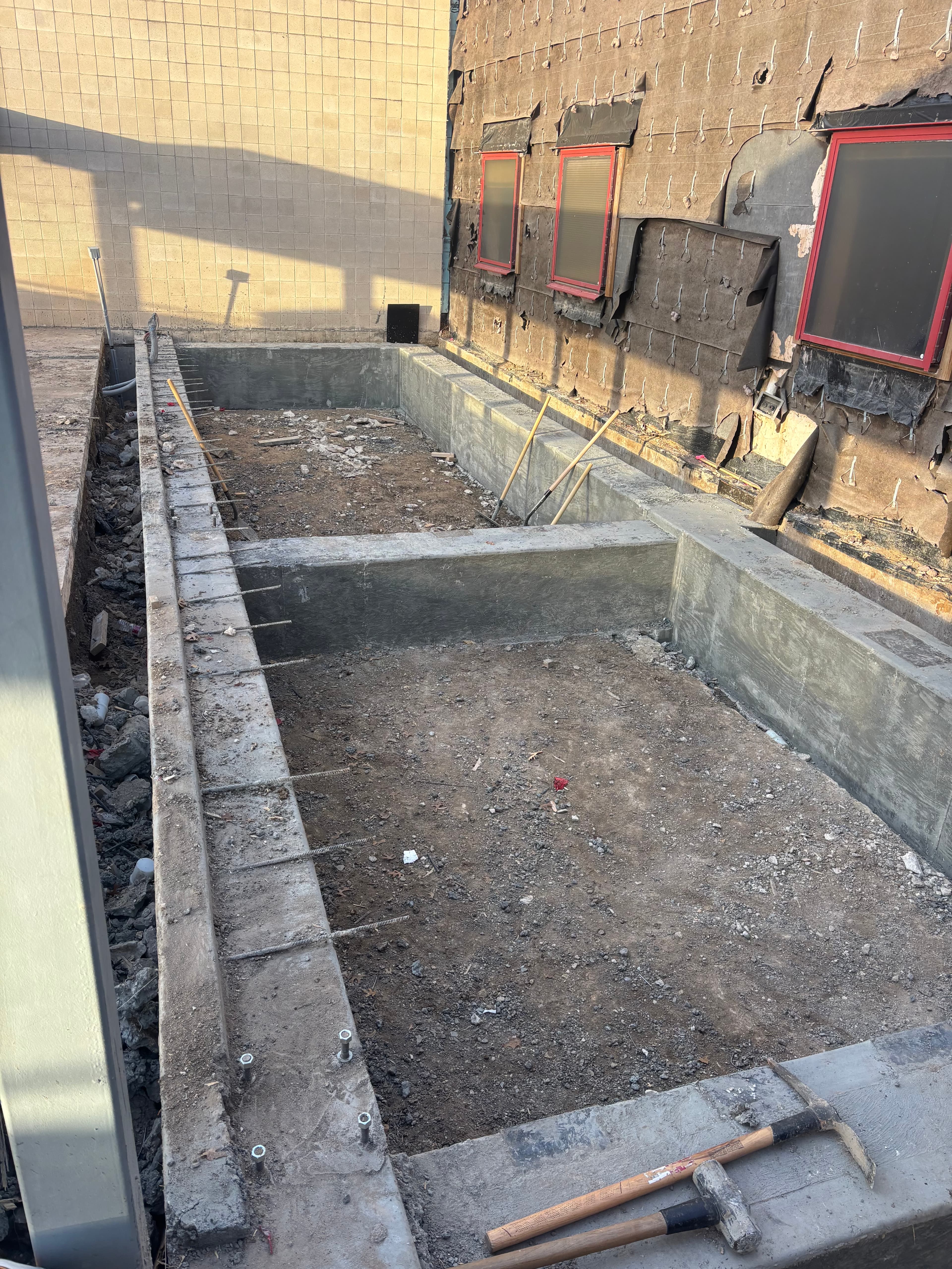 Elevated commercial concrete beam structure in North Texas